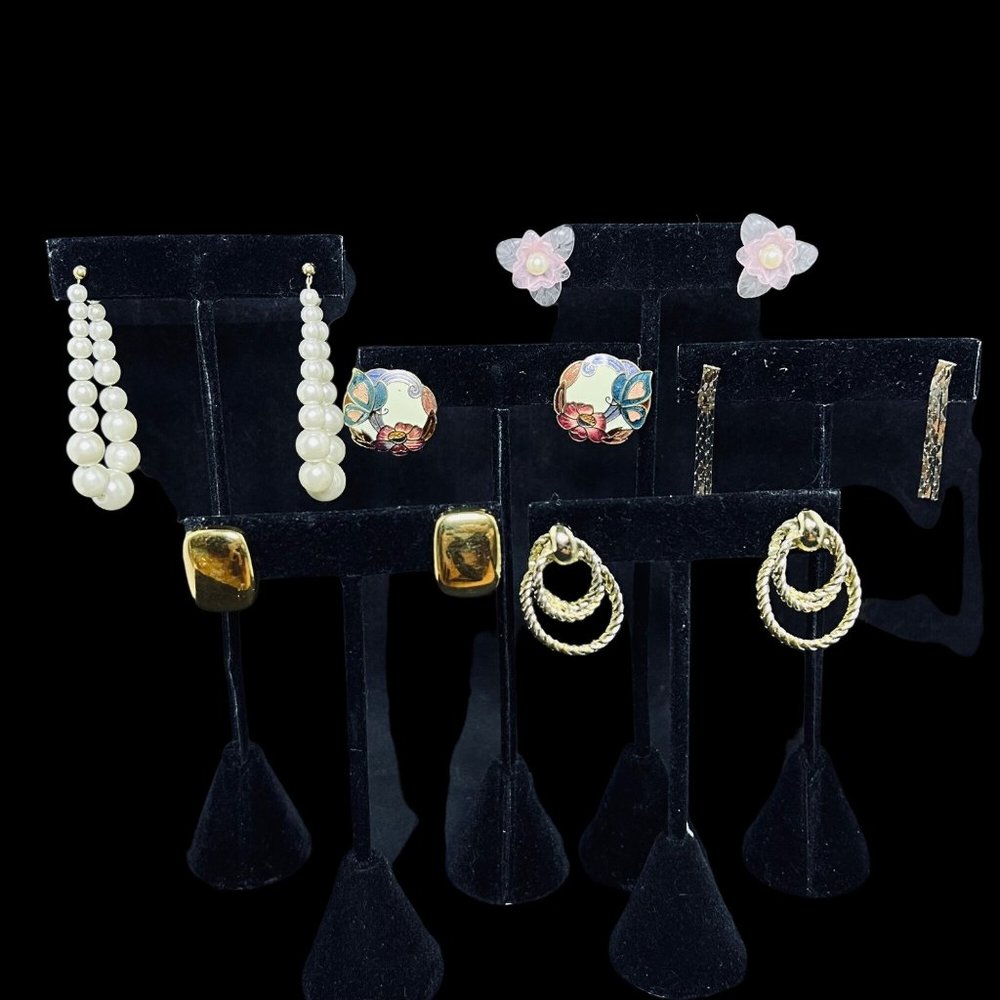 Lot Of 6 Gold Tone Pierced Earrings (4573)
